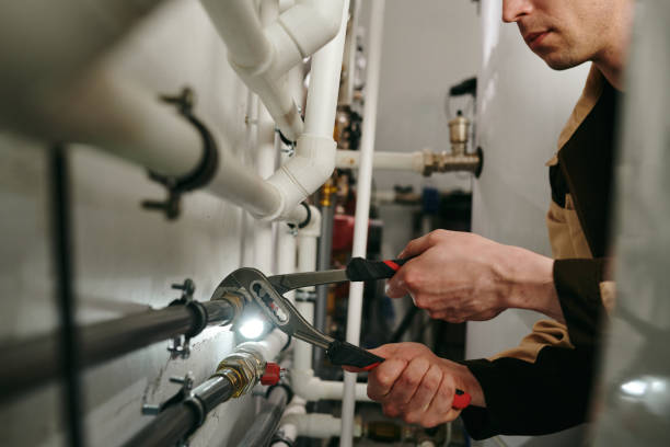 Best Local Plumber Services  in Newark, TX